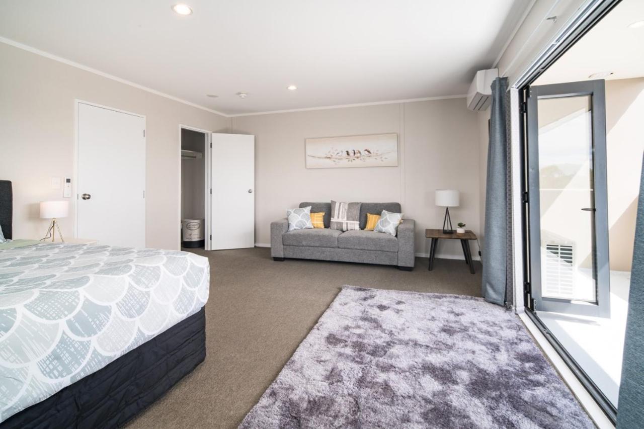 Central Manukau Escape Lägenhet Auckland Exteriör bild